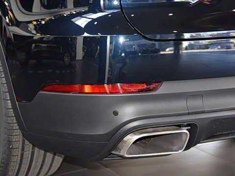 2021�� Cayenne E-Hybrid 2.0T