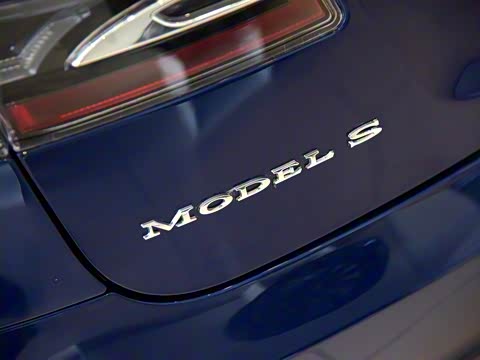 2015�� Model S 90D