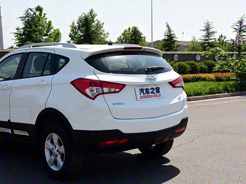 2017�� ǿ������ 1.6L �ֶ�������