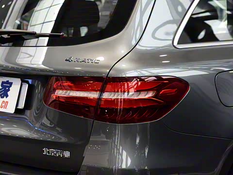 2016�� GLC 300 4MATIC ������