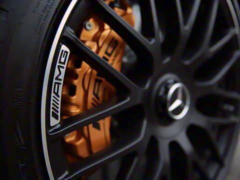 2017�� AMG C 63 S