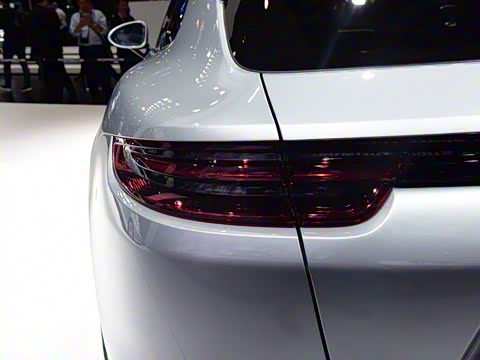 2017�� Panamera Turbo Sport Turismo 4.0T