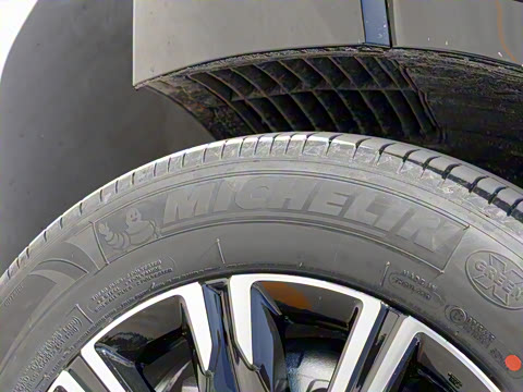 2021�� �񡤻춯e+ 2.0L ��ǰ�