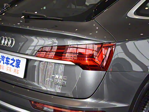 2021�� 45 TFSI ������