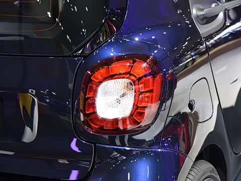 2017�� 0.9T 66ǧ�������ر�� ��V