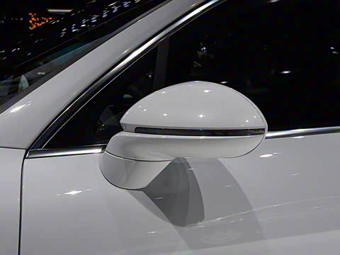 2018�� Cayenne Turbo 4.0T