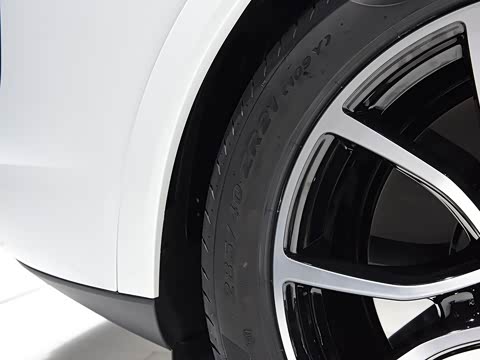 2018�� Cayenne Turbo 4.0T