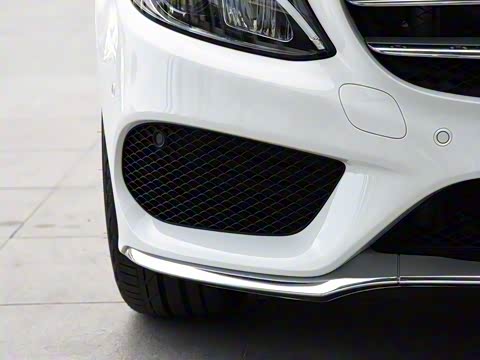 2017�� �Ŀ� C 180 ���нγ�