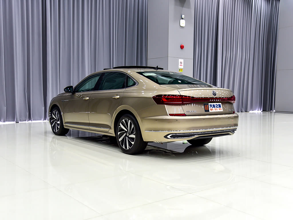 Volkswagen Passat B8 Рестайлинг, Седан: фото поколения