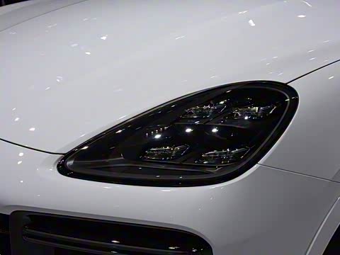 2018�� Cayenne Turbo 4.0T