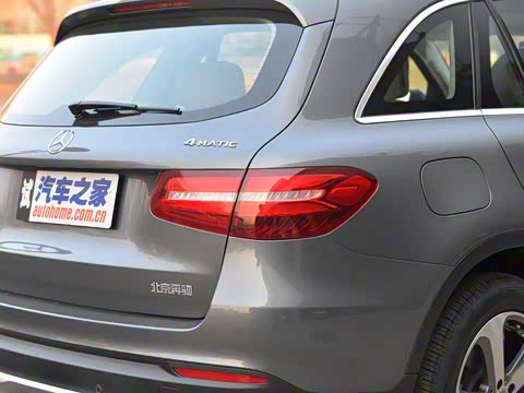 2016�� GLC 260 4MATIC ������