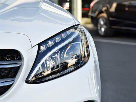 2018�� C 200 ���нγ�