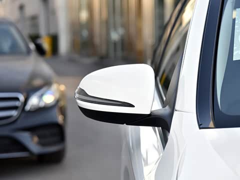 2018�� C 200 ���нγ�