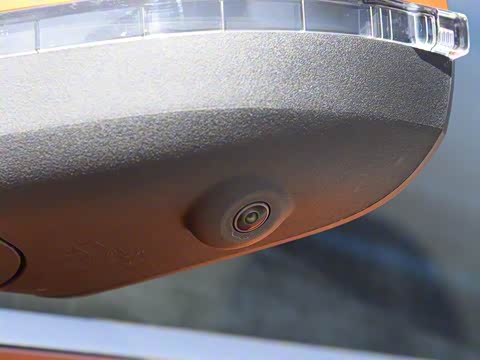 2016�� 1.6L �ֶ�����V��