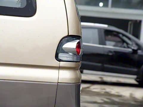 2016�� M3L 1.6L 9��������