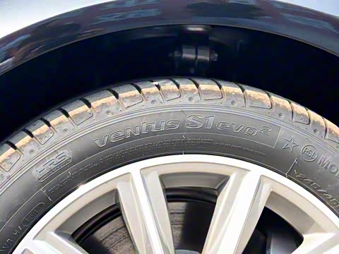 2018�� 528Li �����ر��