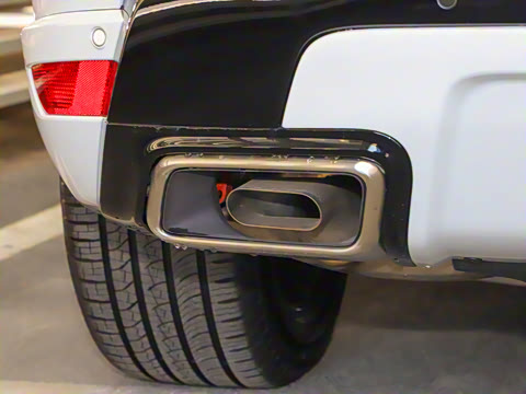 2022�� 3.0 L6 ҫ�ڰ�