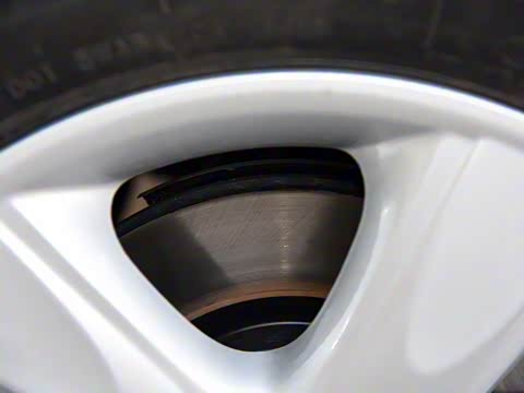 2017�� ǿ������ 1.6L �ֶ�������