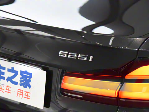 2021�� 525i M�˶���װ