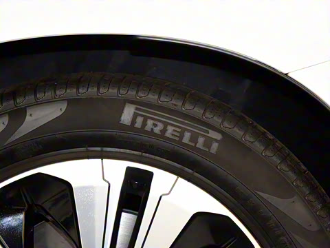 2021�� EQC 350 4MATIC