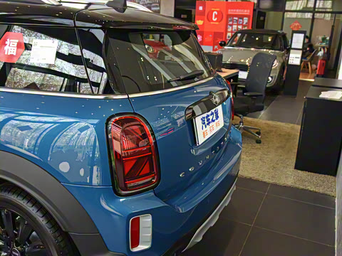 2021�� 1.5T COOPER ALL4 ���ͼ�