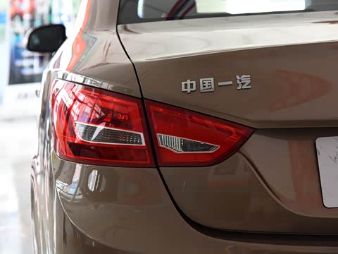 2016�� 1.6L �ֶ�������