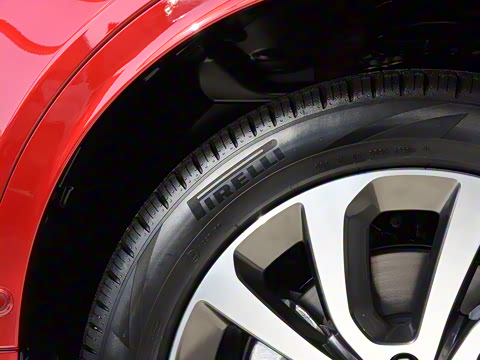 2020�� 249PS R-Dynamic ���ܰ�