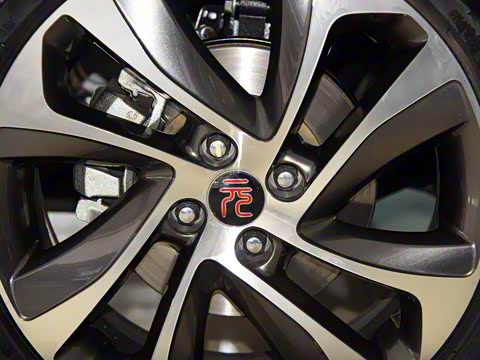 2016�� 1.5L �ֶ�������