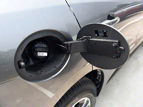 2018�� 2.0T ����R-Sport�˶���