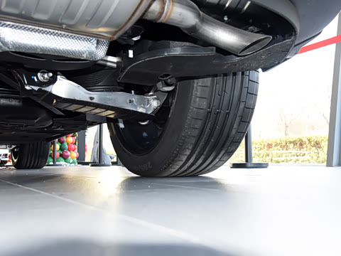 2021�� 55 TFSI ����������