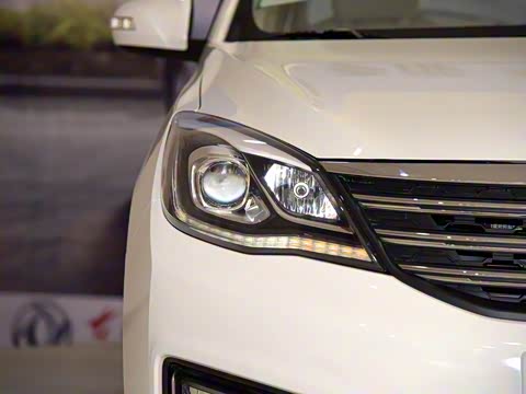 2016�� 1.5L �ֶ������