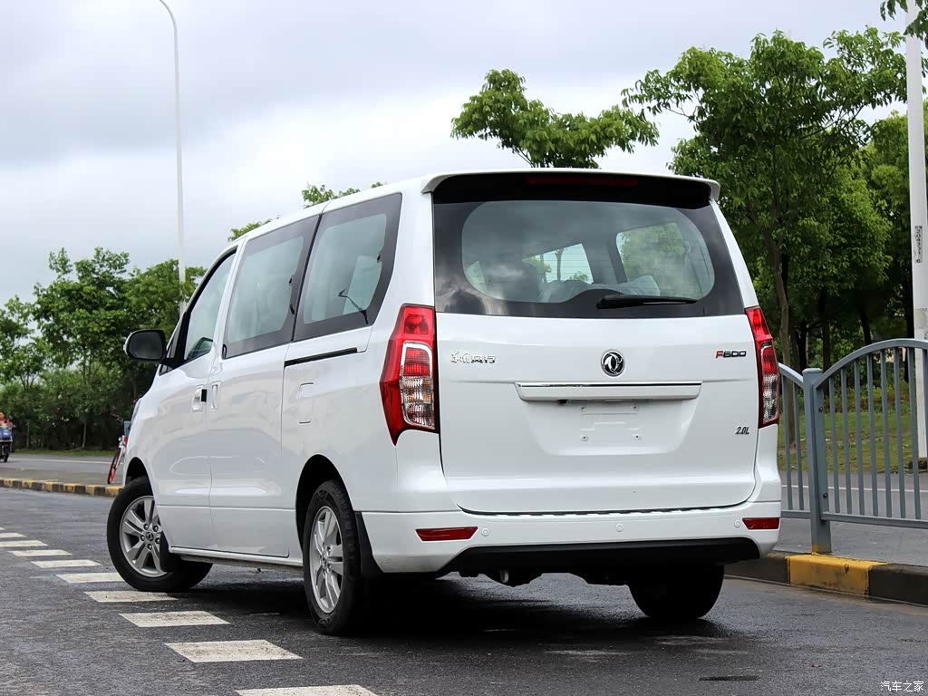 汽车图片 东风风行 风行f600 2016款 f600 2.0l 豪华型