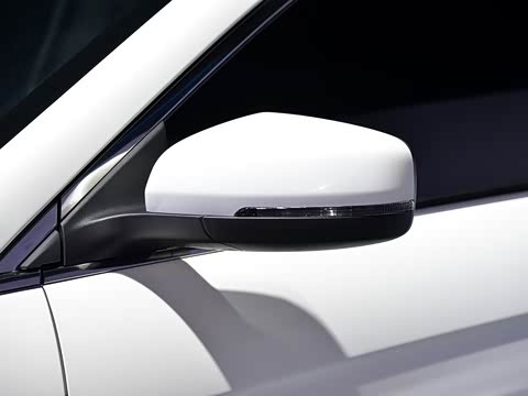 2016�� 2.0L �Զ��콢��