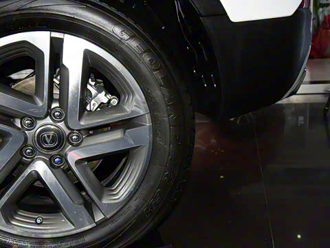 2017�� 1.5T �ֶ���ɫ��