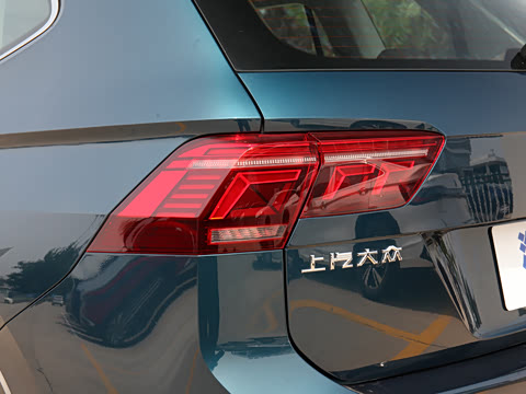 2022�� 380TSI �Զ�����R-Line�콢��7��