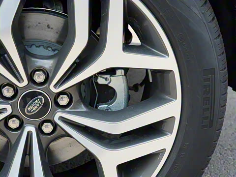 2021�� ����L 249PS R-Dynamic First edition �׷���