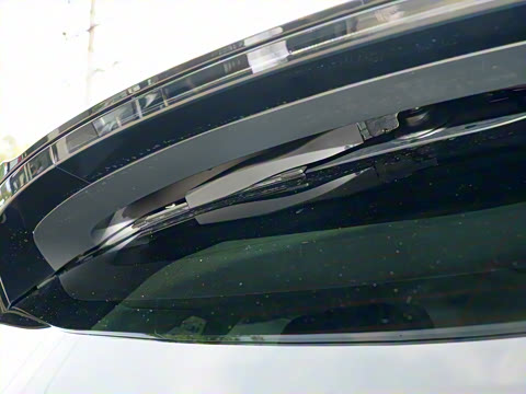 2021�� ����L 249PS R-Dynamic First edition �׷���