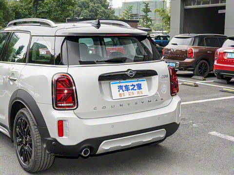 2022�� 1.5T COOPER ALL4 ���ͼ�