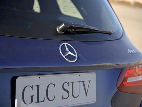 2016�� GLC 260 4MATIC ������