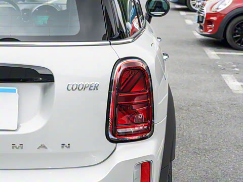 2022�� 1.5T COOPER ALL4 ���ͼ�