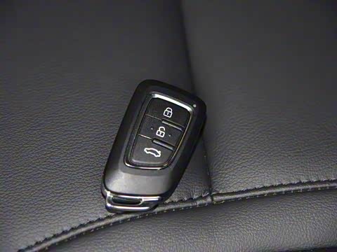 2017�� 1.6L �ֶ�������