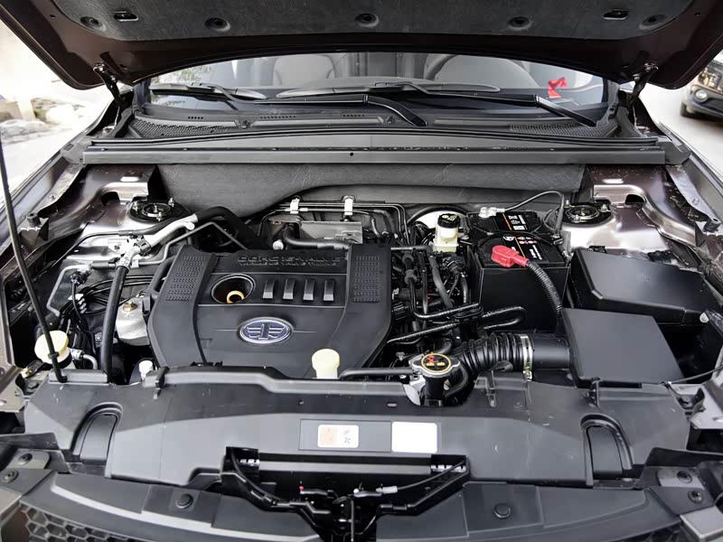 一汽奔腾 奔腾x80 2016款 2.0l 自动豪华型