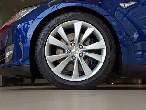 2015�� Model S 90D