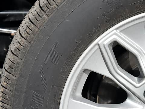 2016�� 2.0T �Զ��������ͺ����촰��5��