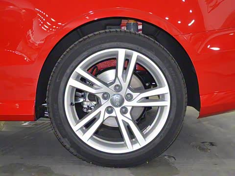 2017�� Cabriolet 40 TFSI