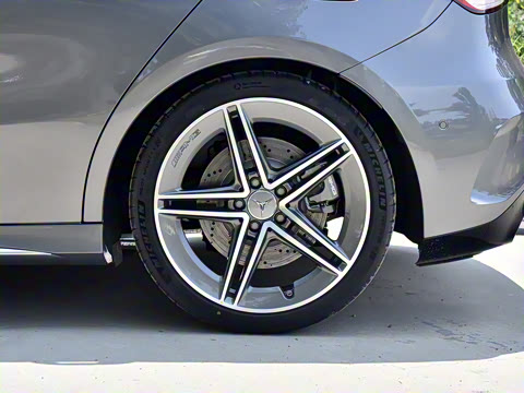 2020�� �Ŀ� AMG A 45 4MATIC+