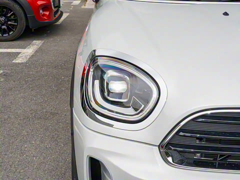 2022�� 1.5T COOPER ALL4 ���ͼ�