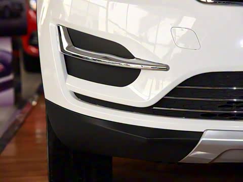 2015�� 1.5T �ֶ���Ӣ�� ��V