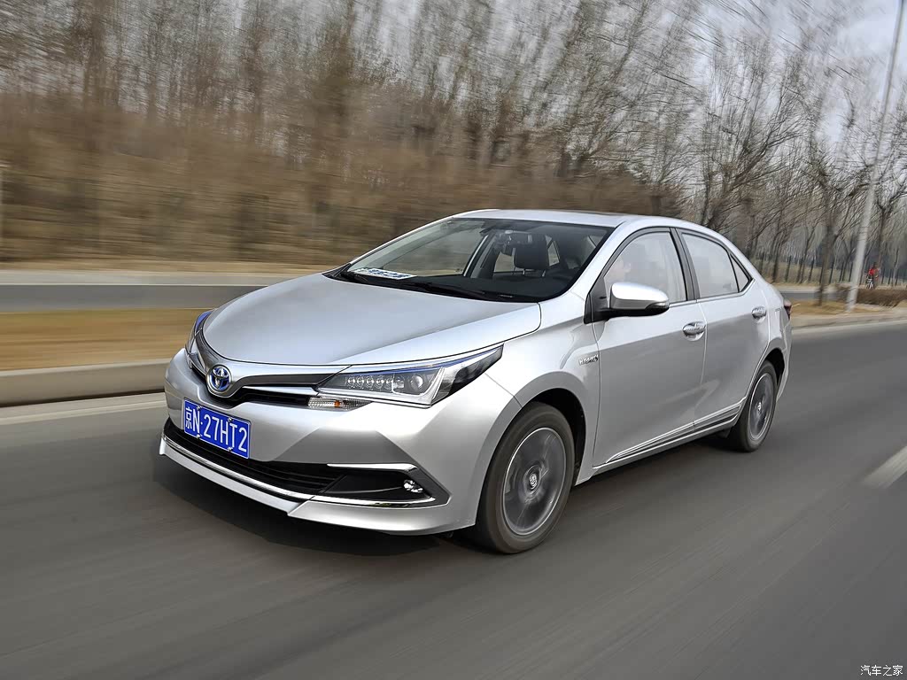 汽车图片 丰田 卡罗拉 2016款 双擎 1.