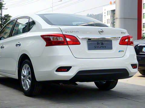 2016�� 1.6XV  CVT�����